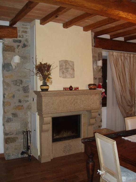 Il Giardino Di Rosmarino Bed and Breakfast Pontremoli Eksteriør billede