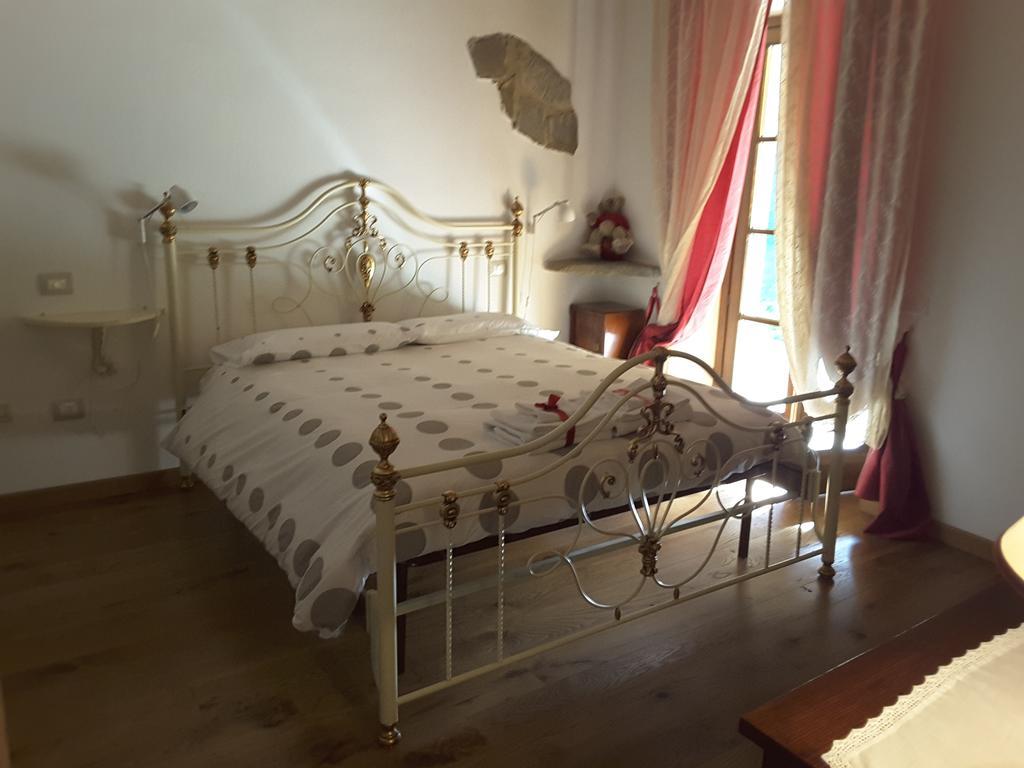 Il Giardino Di Rosmarino Bed and Breakfast Pontremoli Eksteriør billede