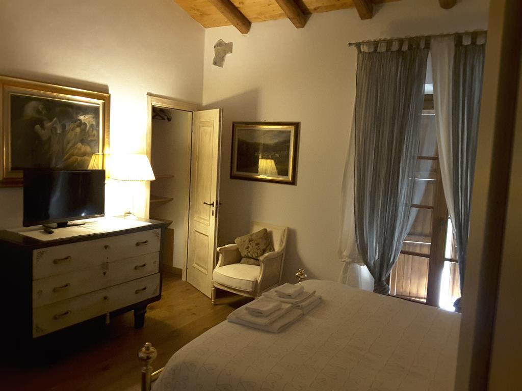 Il Giardino Di Rosmarino Bed and Breakfast Pontremoli Eksteriør billede
